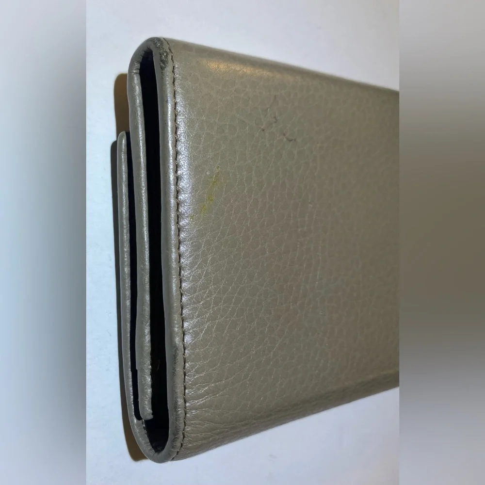 Gucci Soho Interlocking G Leather Continental Snap/Flap Closure Wallet